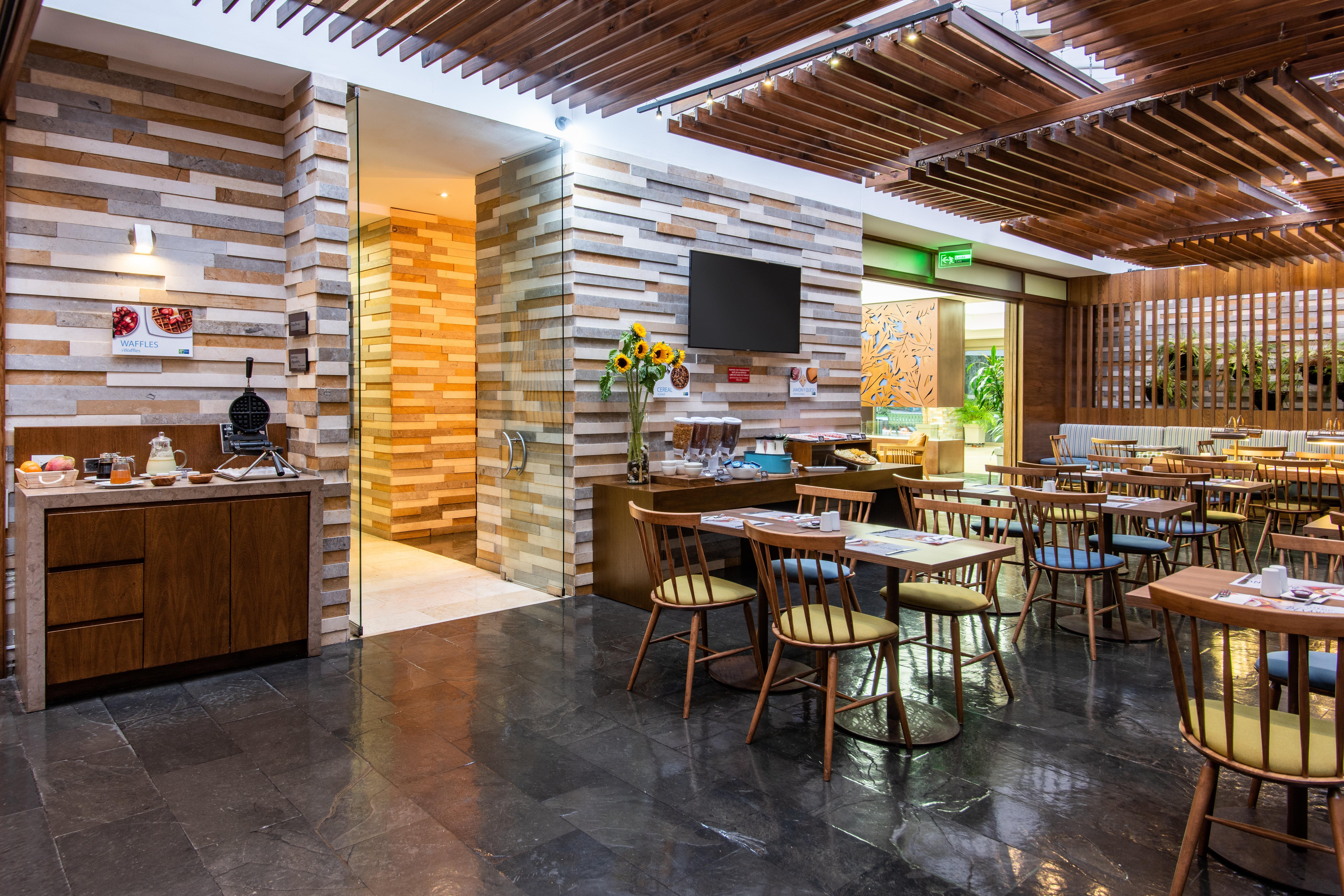 Holiday Inn Express Bogota - Parque La 93 By Ihg Eksteriør billede