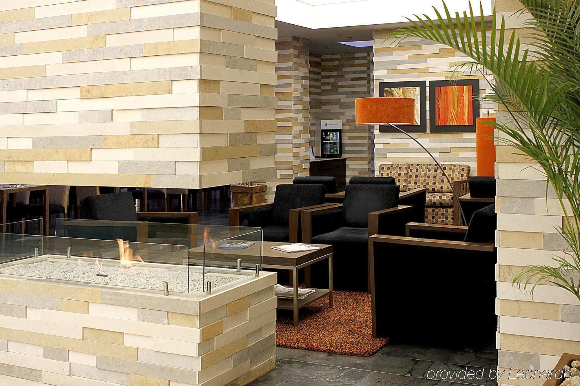 Holiday Inn Express Bogota - Parque La 93 By Ihg Interiør billede