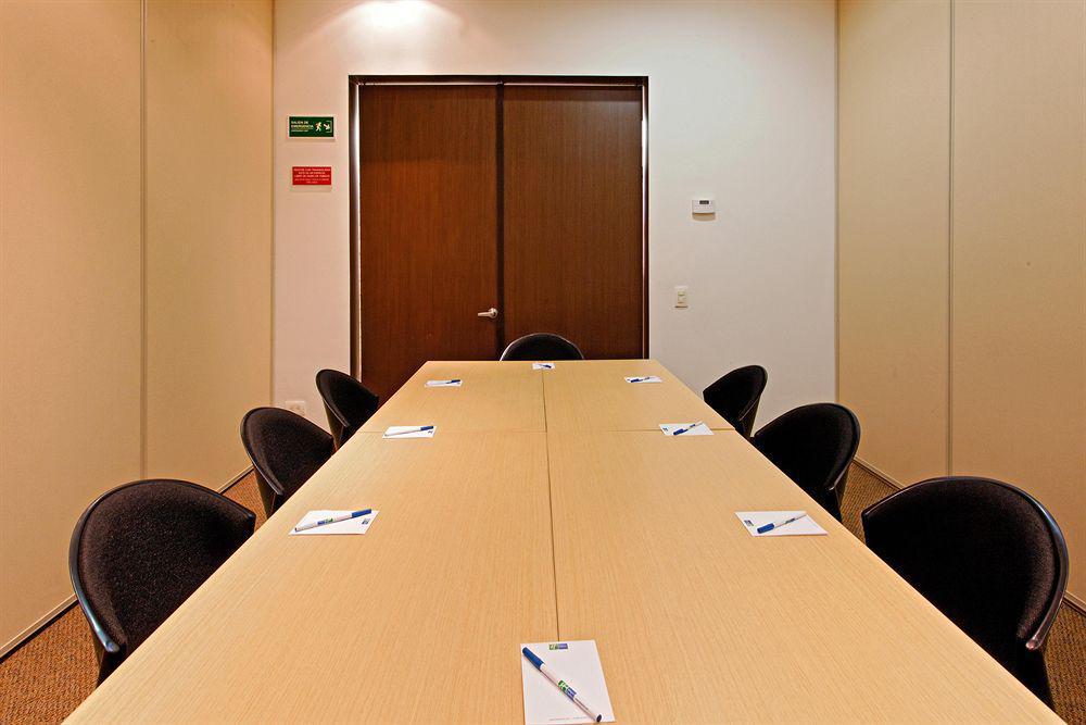 Holiday Inn Express Bogota - Parque La 93 By Ihg Faciliteter billede